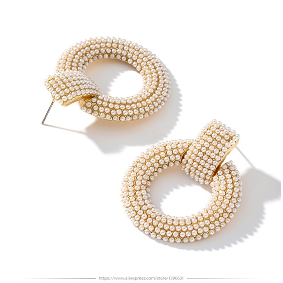 Cluster Pearl Retro Stud Gold Drop Hoop Earrings - Picture 5 of 8